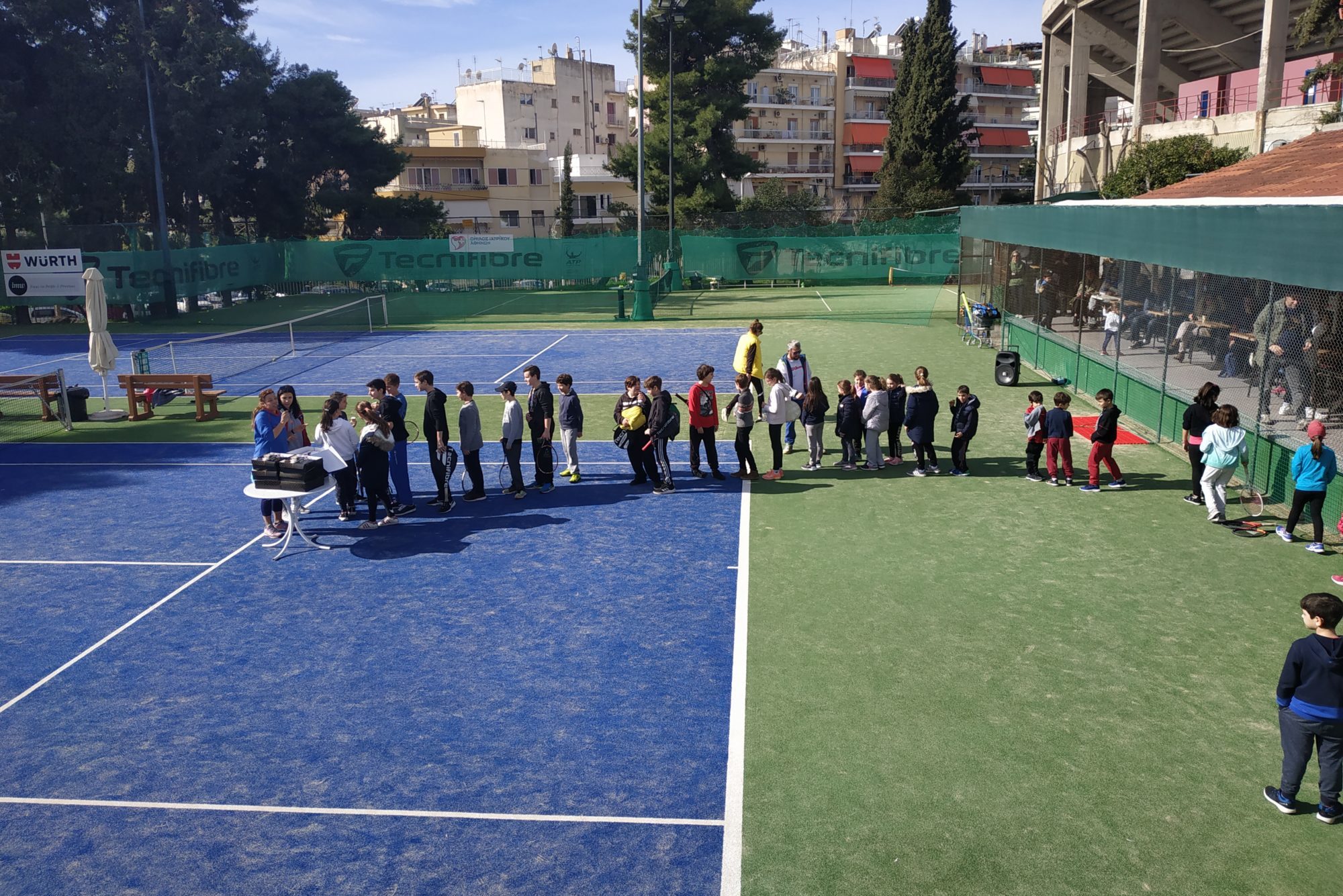 Έκοψαν την πίτα τους οι Ακαδημίες Τένις του Μίλωνα