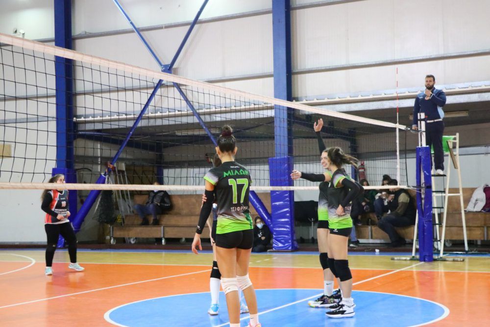 Βόλεϊ: Με νίκες συνέχισαν Κορασίδες Α’ και Νεάνιδες
