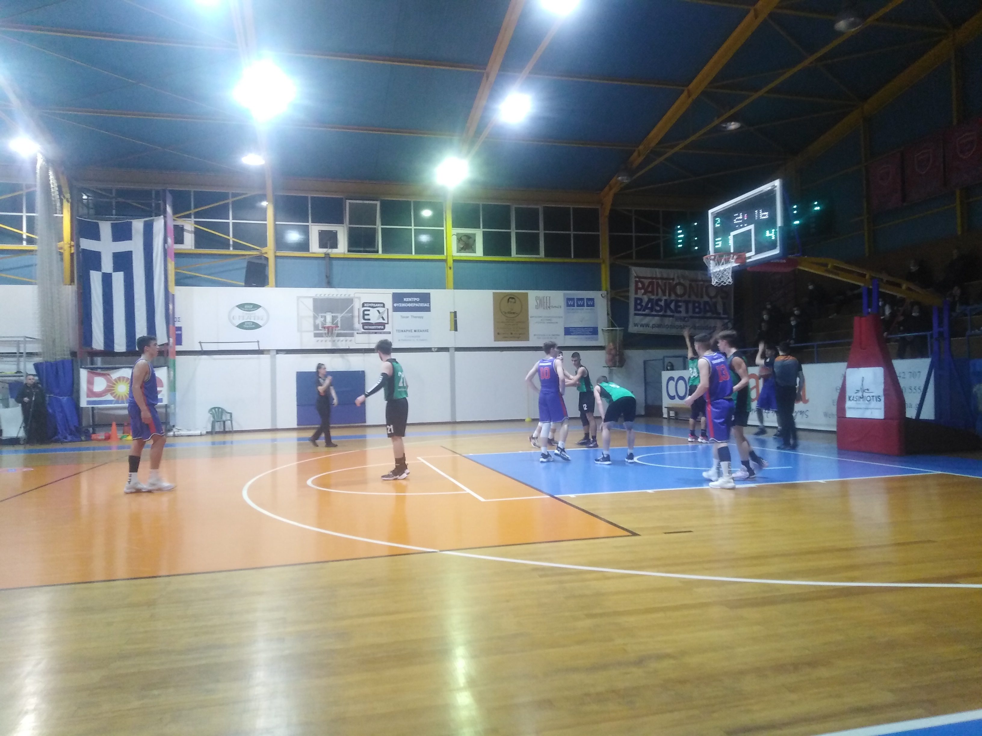 Μπάσκετ: Νίκη για παίδες – Ήττα για εφήβους